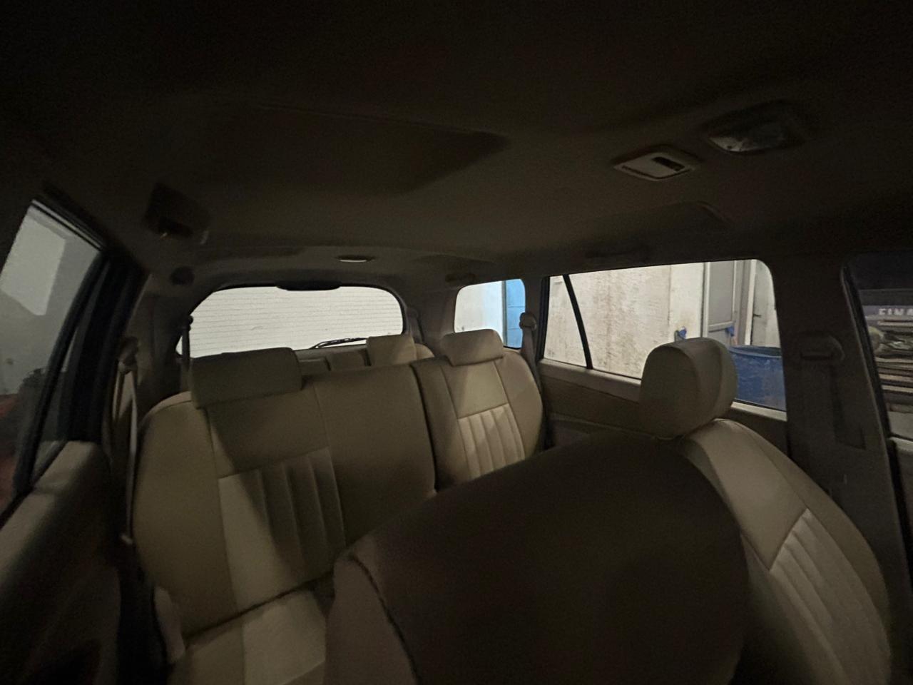 Toyota Innova - View 8