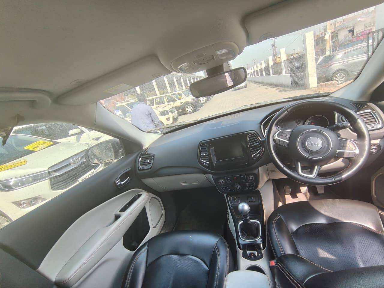 Jeep Compass - View 7