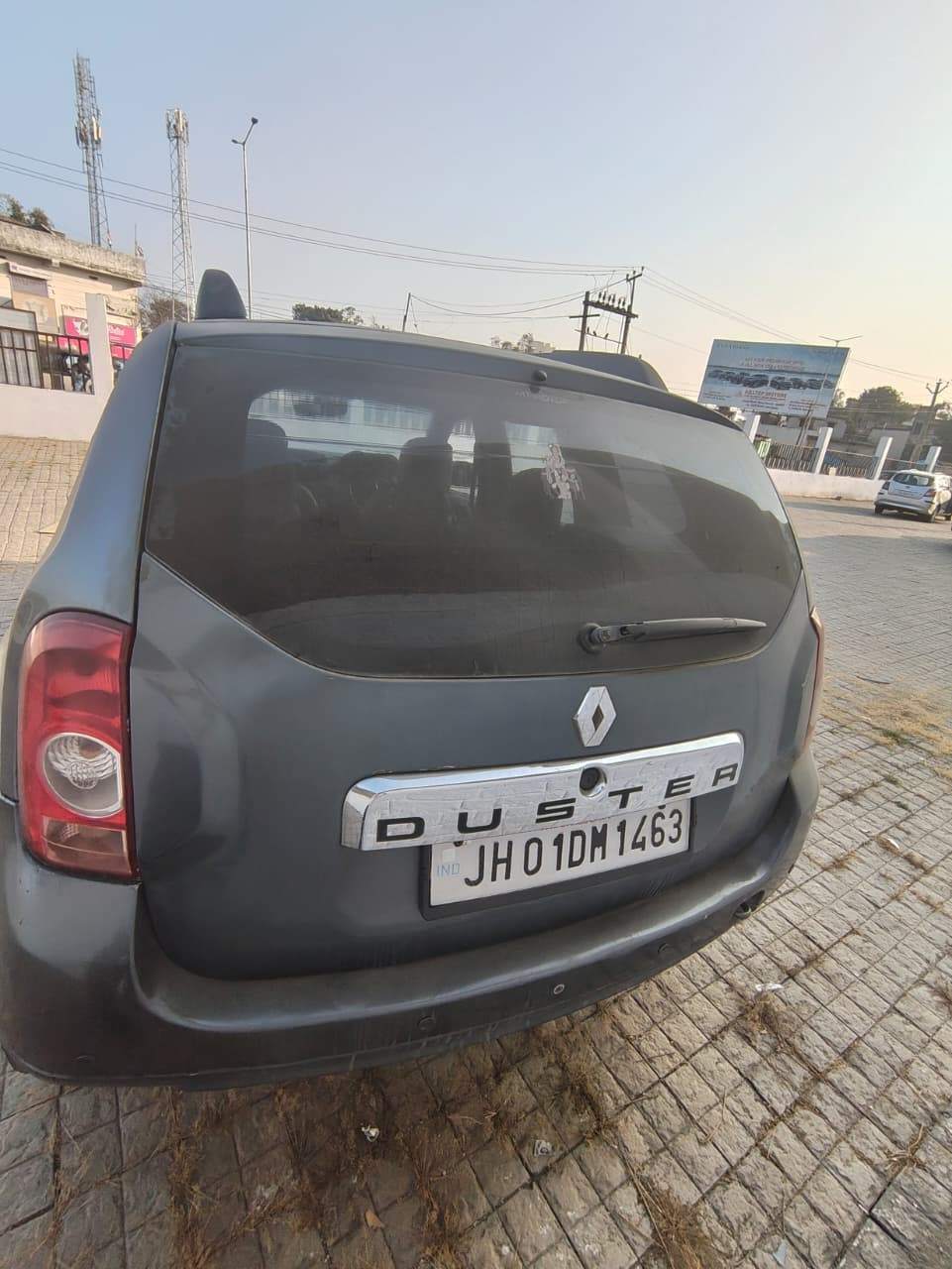 Renault Duster - View 4