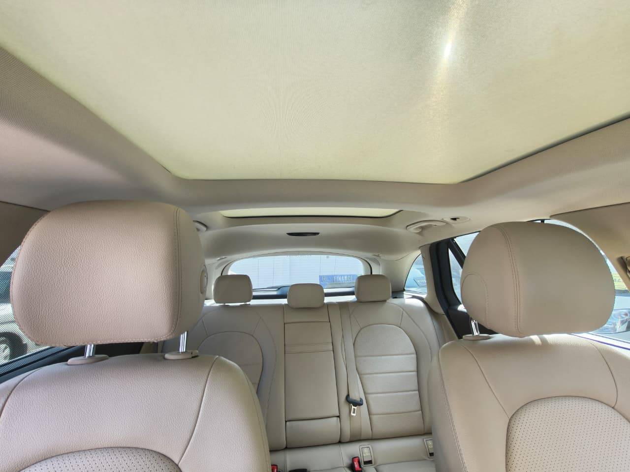 Mercedes GLC - View 8