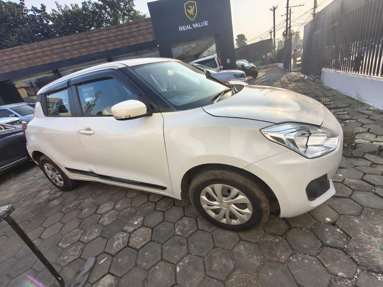 Maruti Swift - View 2