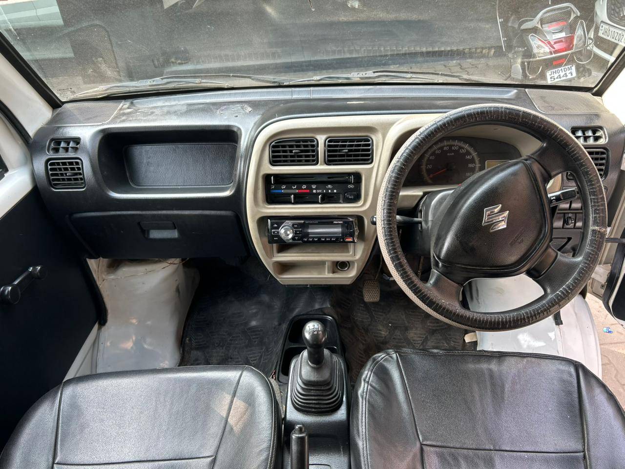 Maruti Eeco - View 7