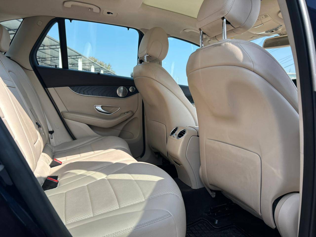 Mercedes GLC - View 6