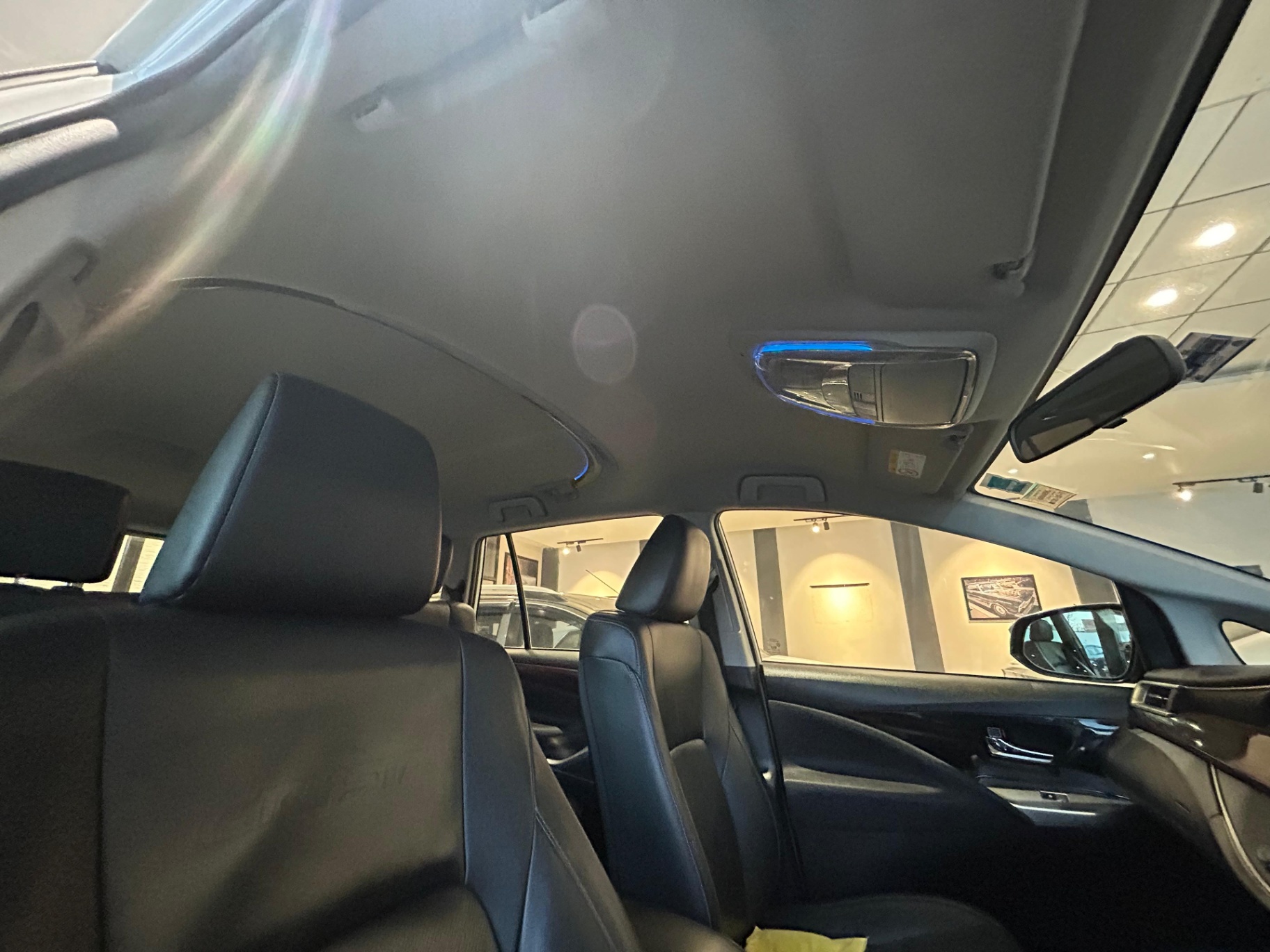 Toyota Innova Crysta - View 9