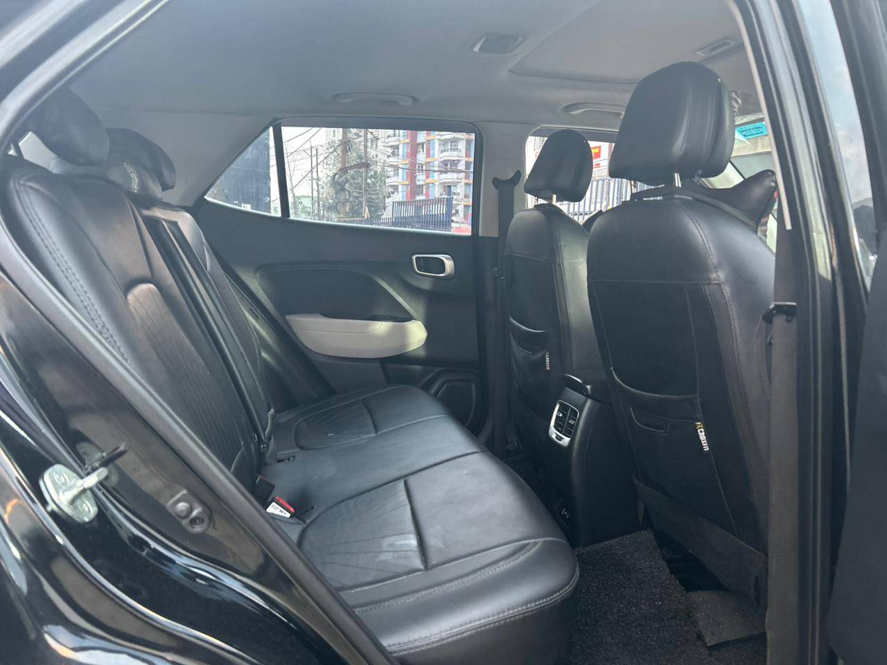 Hyundai Venue - View 6