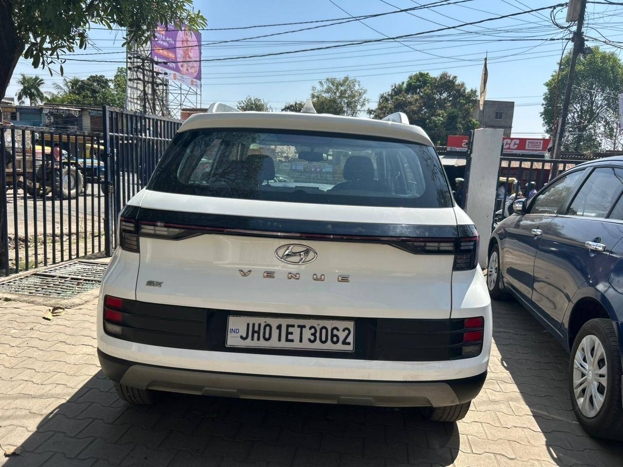 Hyundai Venue - View 5