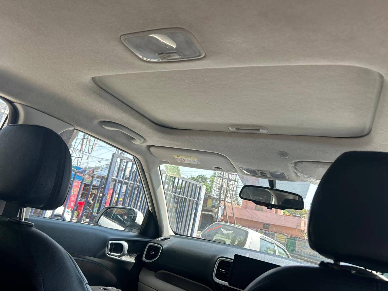 Hyundai Venue - View 9