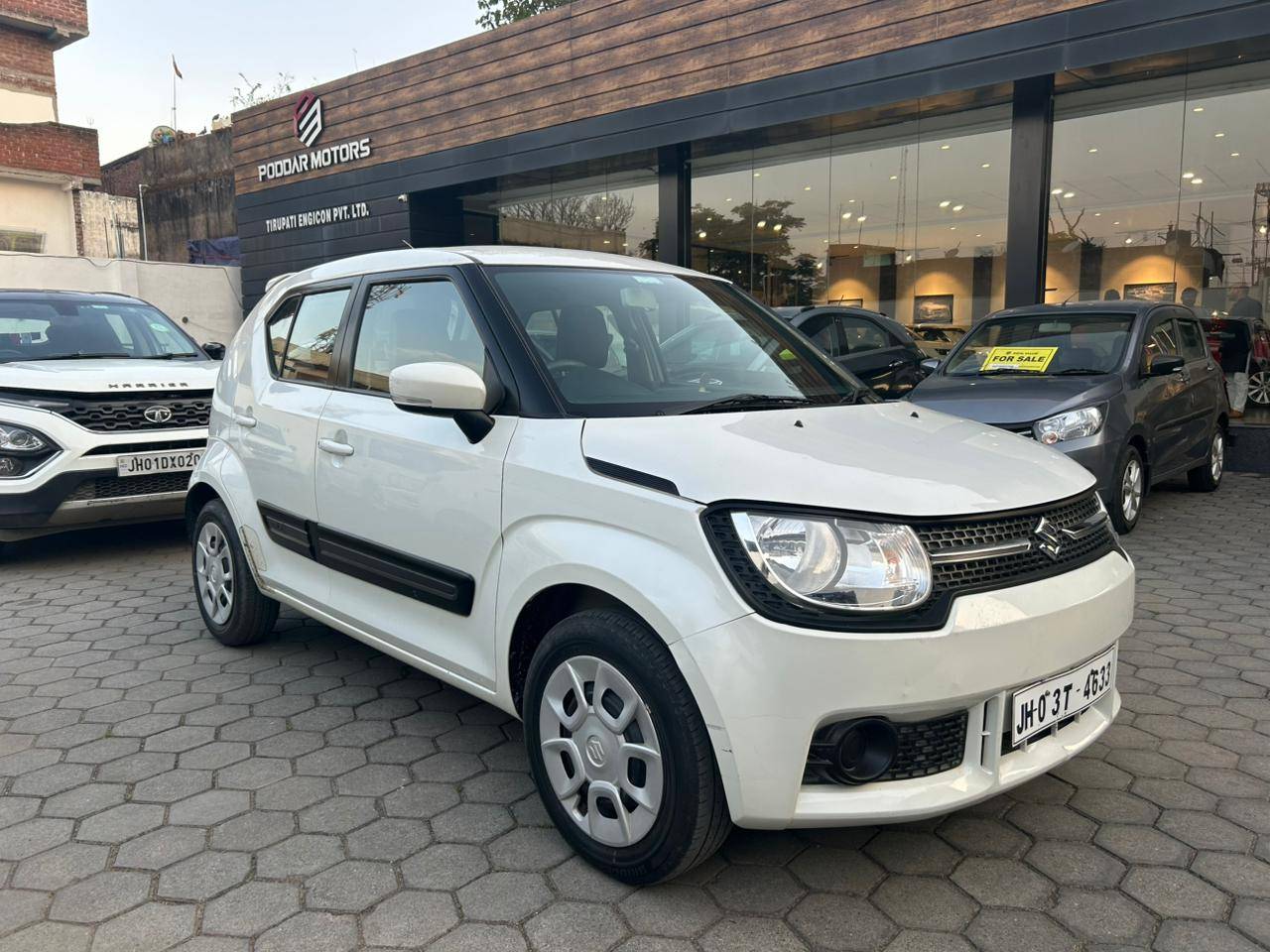 Maruti Ignis - View 2