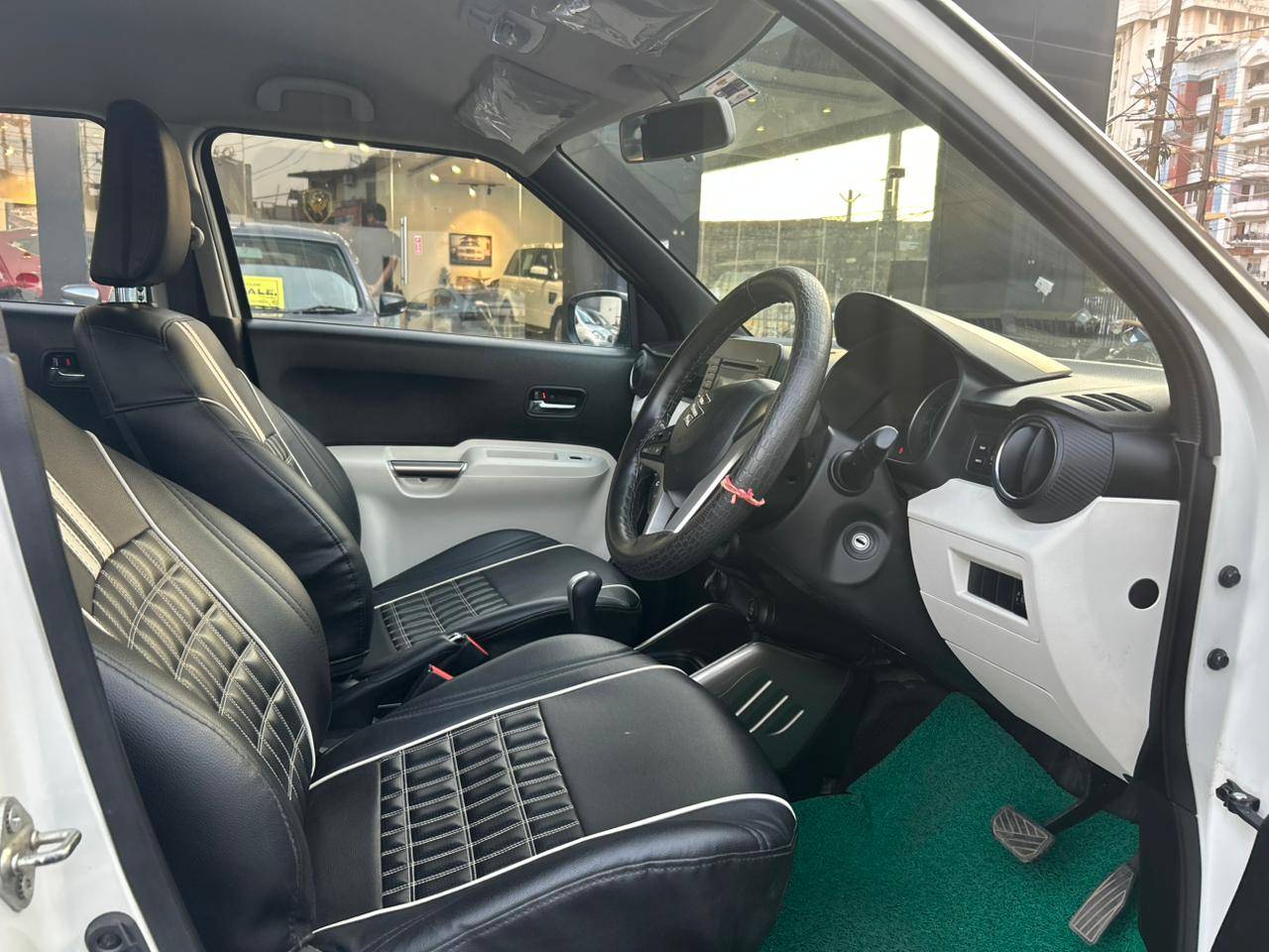 Maruti Ignis - View 5