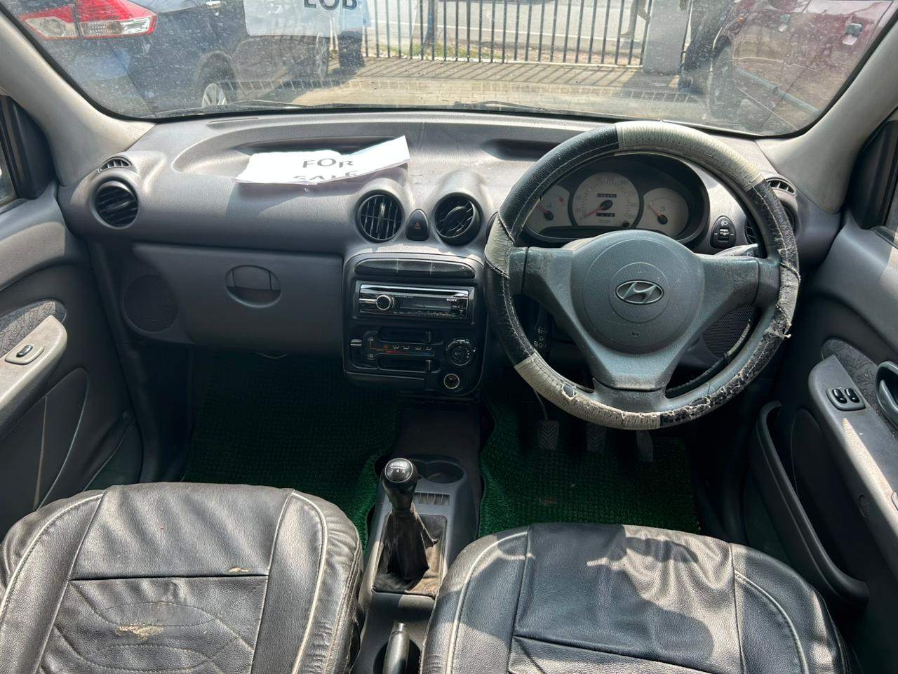 Hyundai Santro - View 6