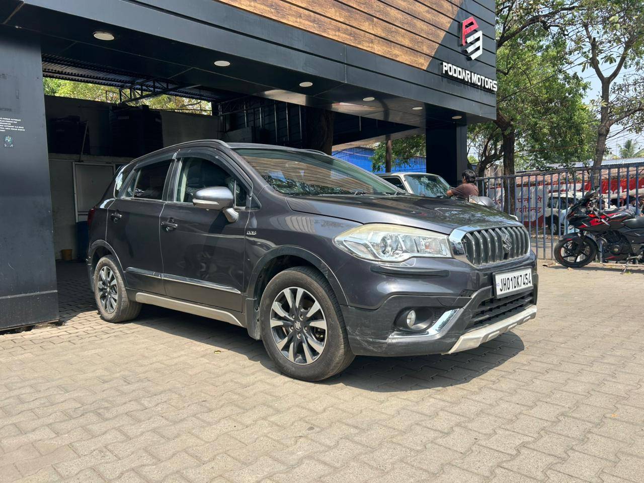 Maruti S Cross - View 2