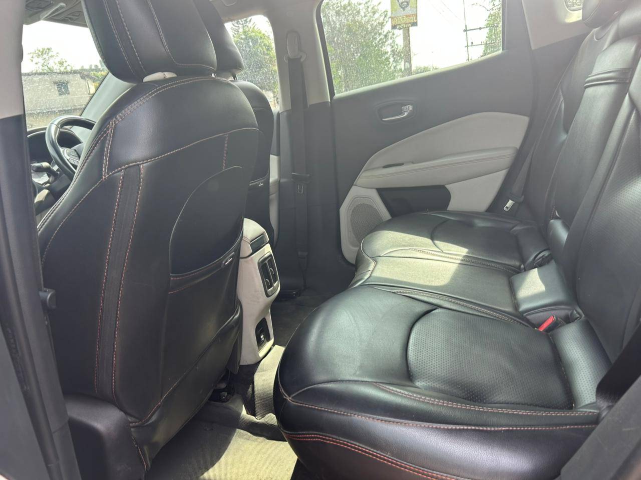 Jeep Compass - View 6