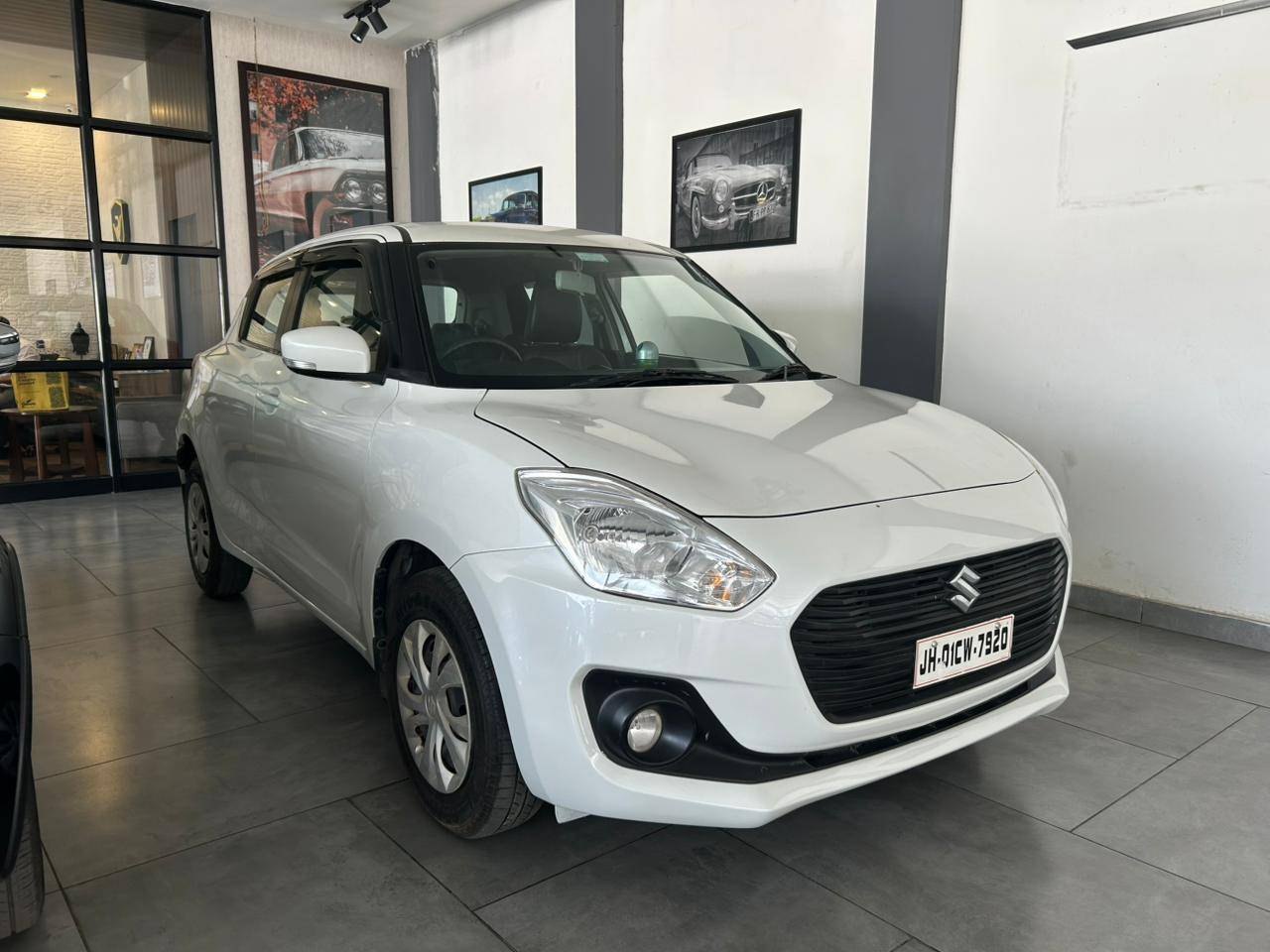 Maruti Swift - View 2