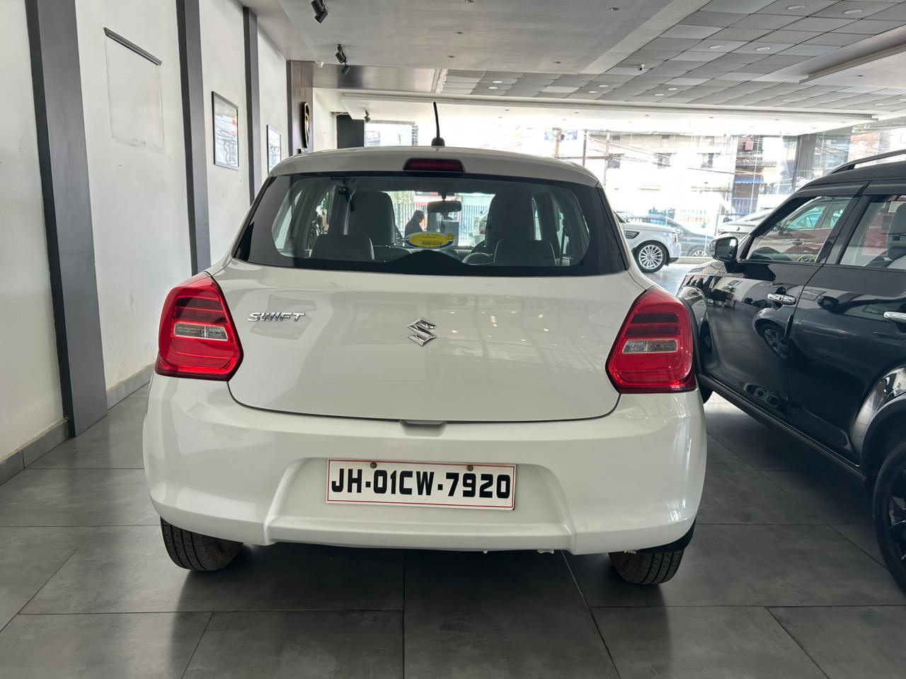 Maruti Swift - View 4