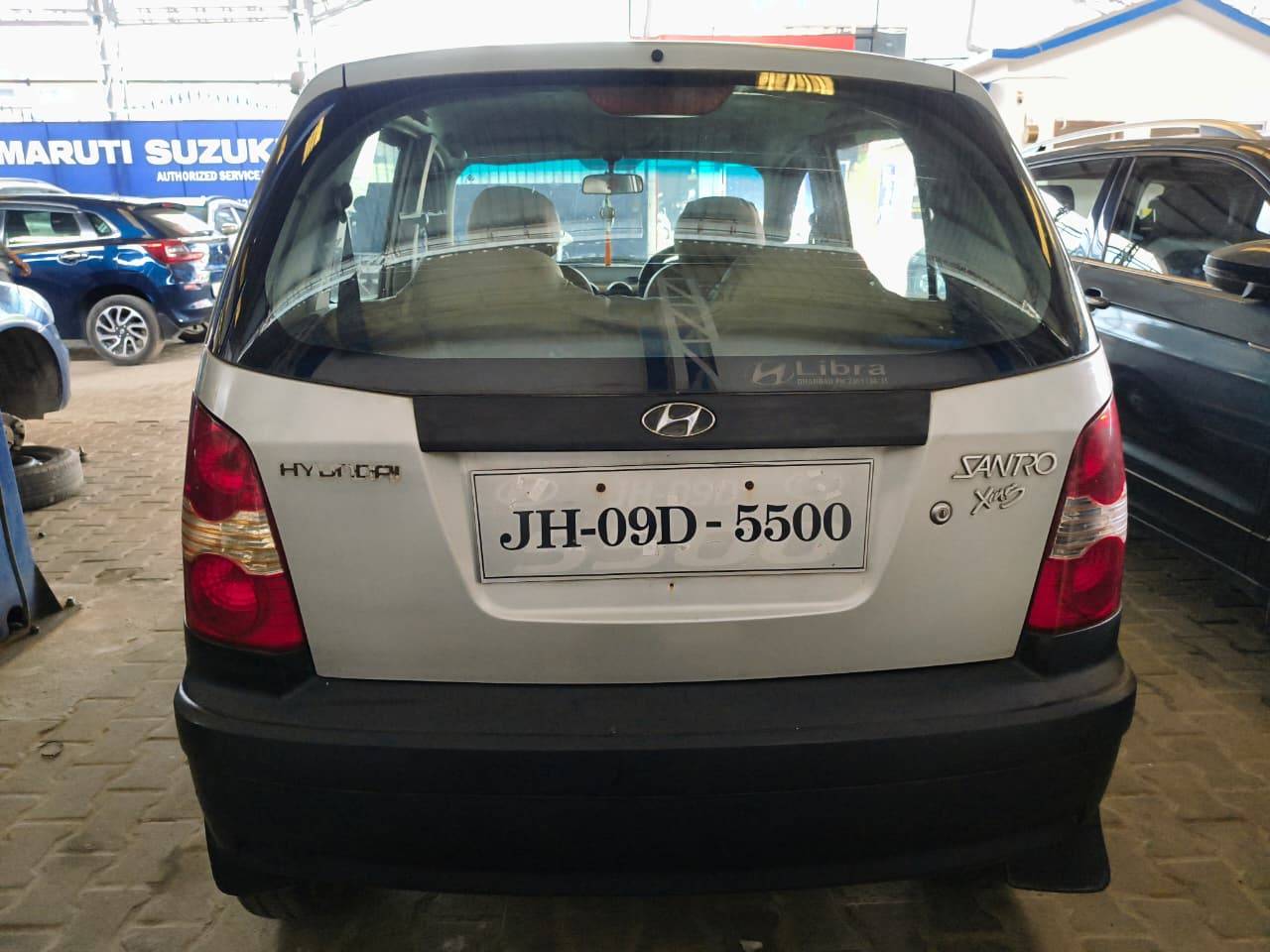Hyundai Santro - View 4