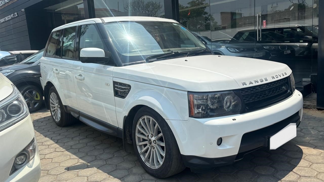 Range Rover Sport - View 2