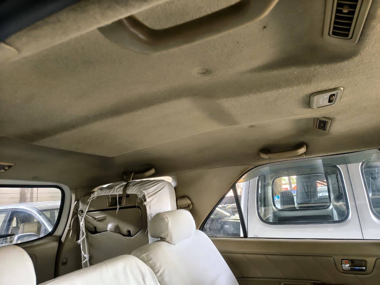 Toyota Fortuner - View 8