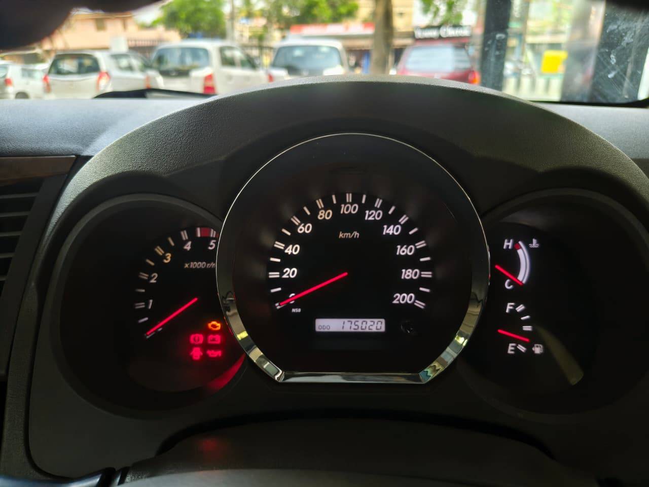 Toyota Fortuner - View 10