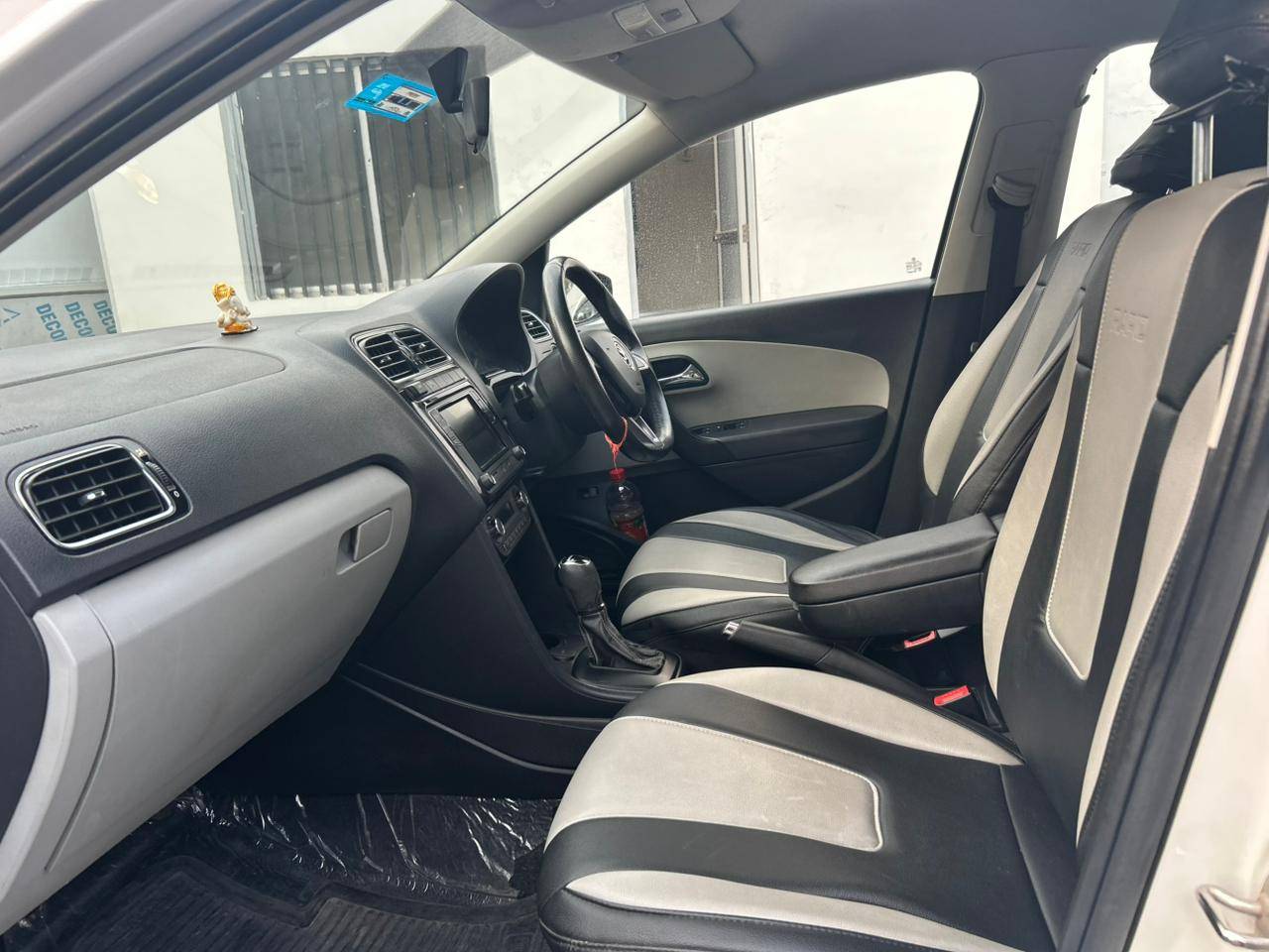 SKODA RAPID - View 7