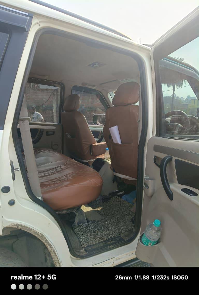 Mahindra Scorpio - Photo 2