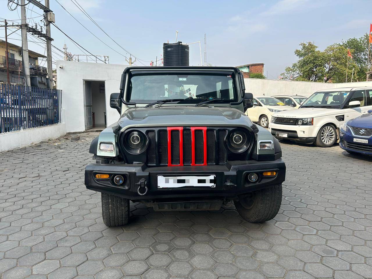 MAHINDRA THAR  LXD