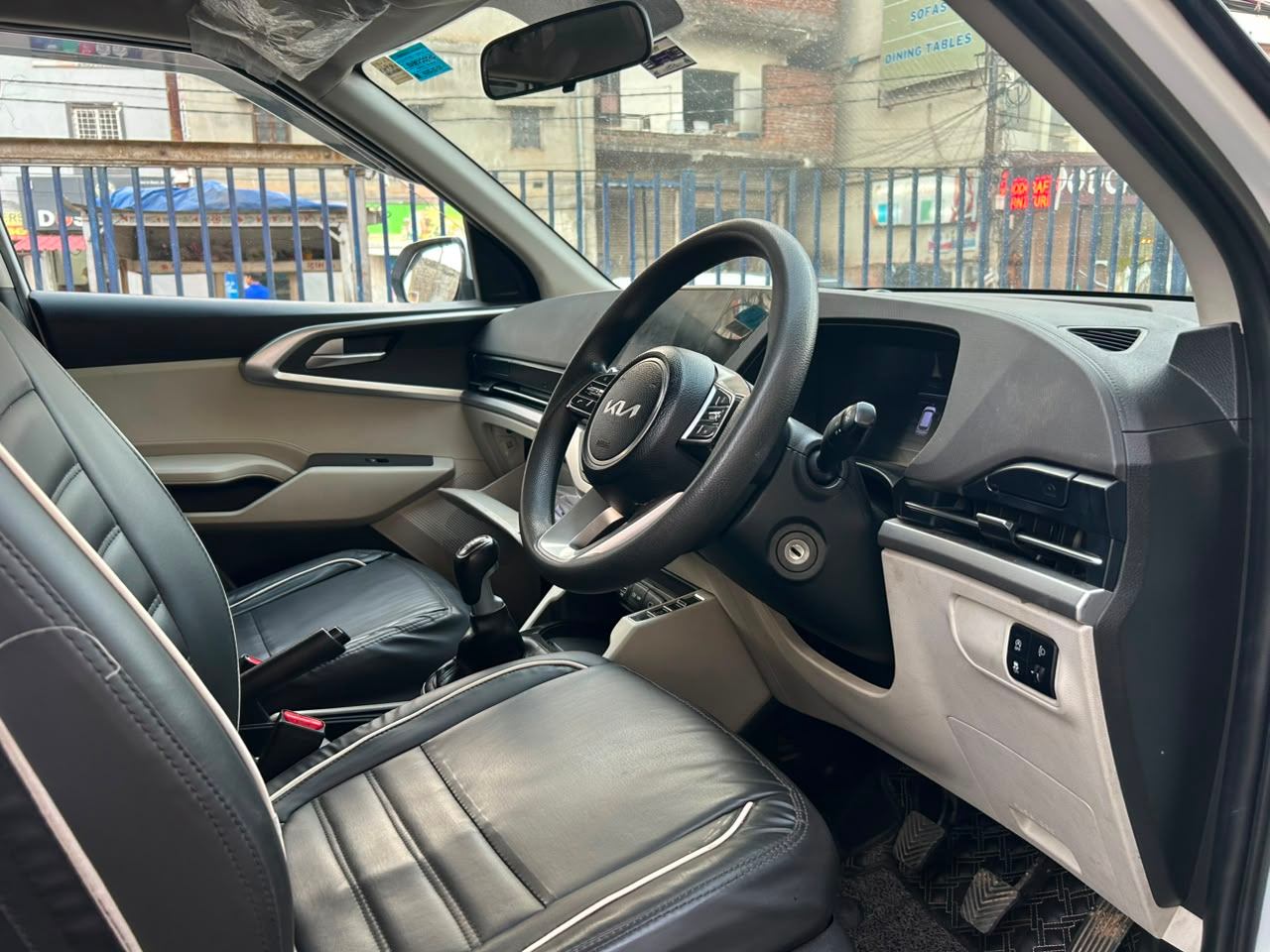 KIA CARENS - View 7