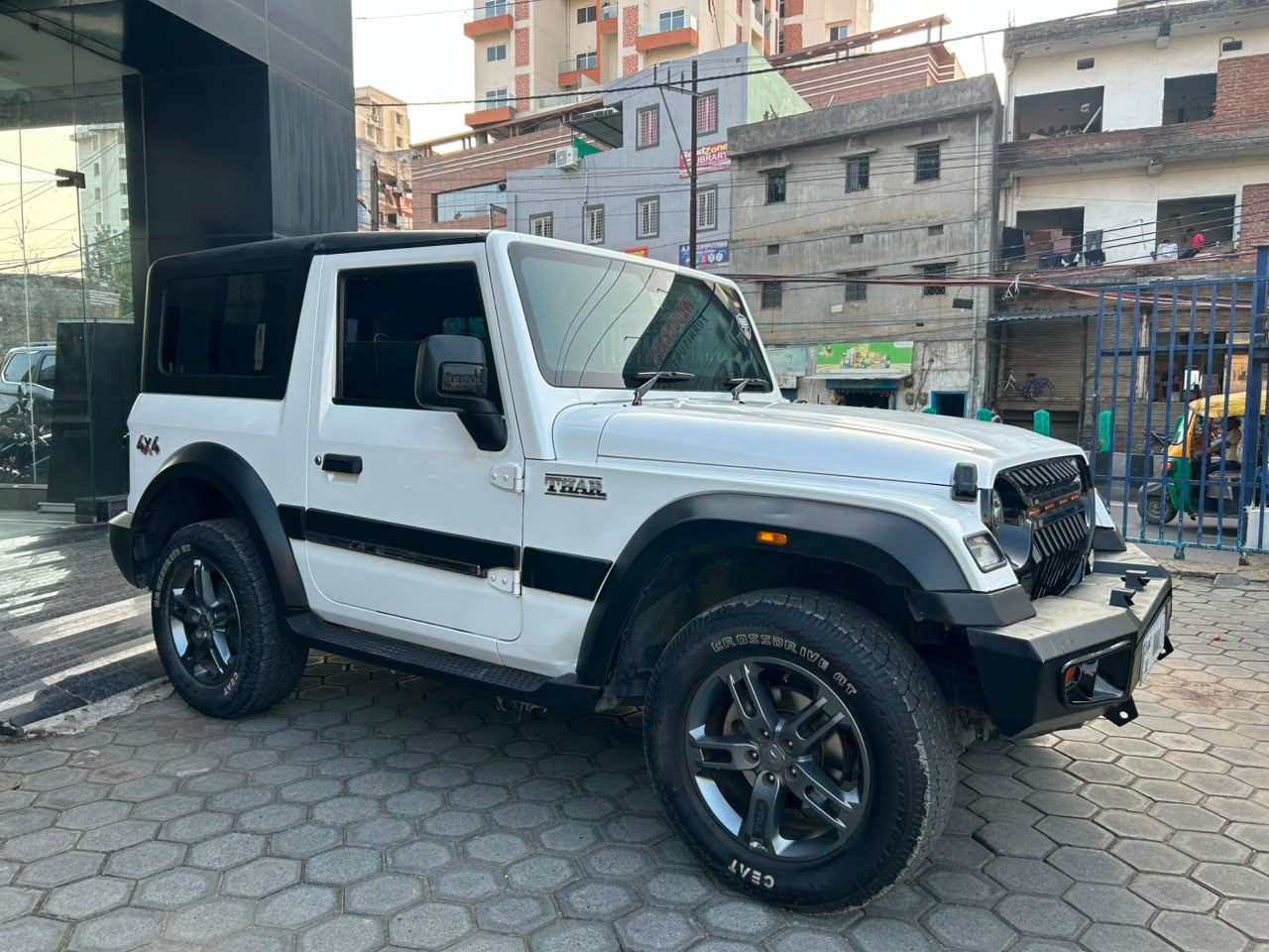 MAHINDRA THAR - View 2