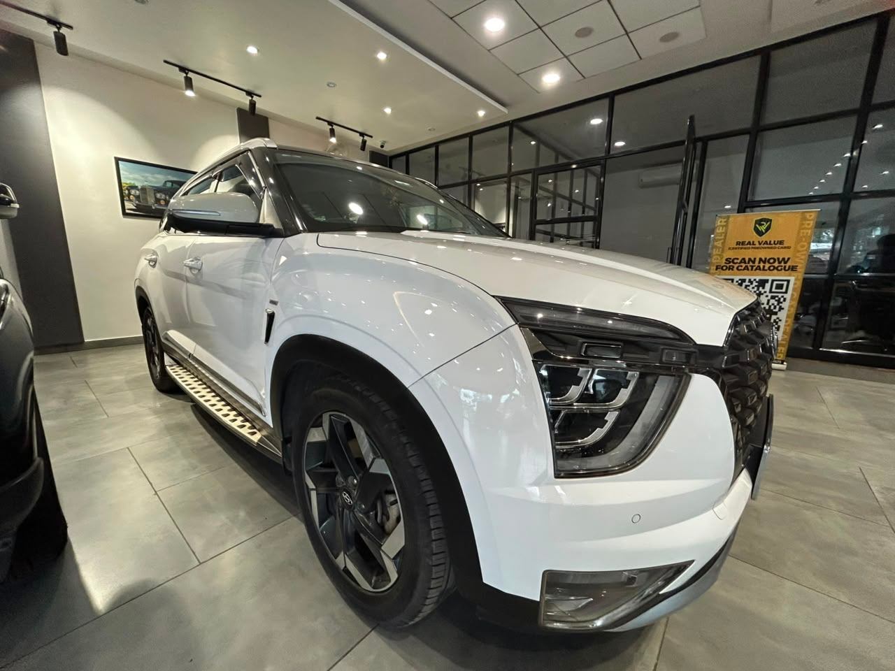 HYUNDAI ALCAZAR - View 2