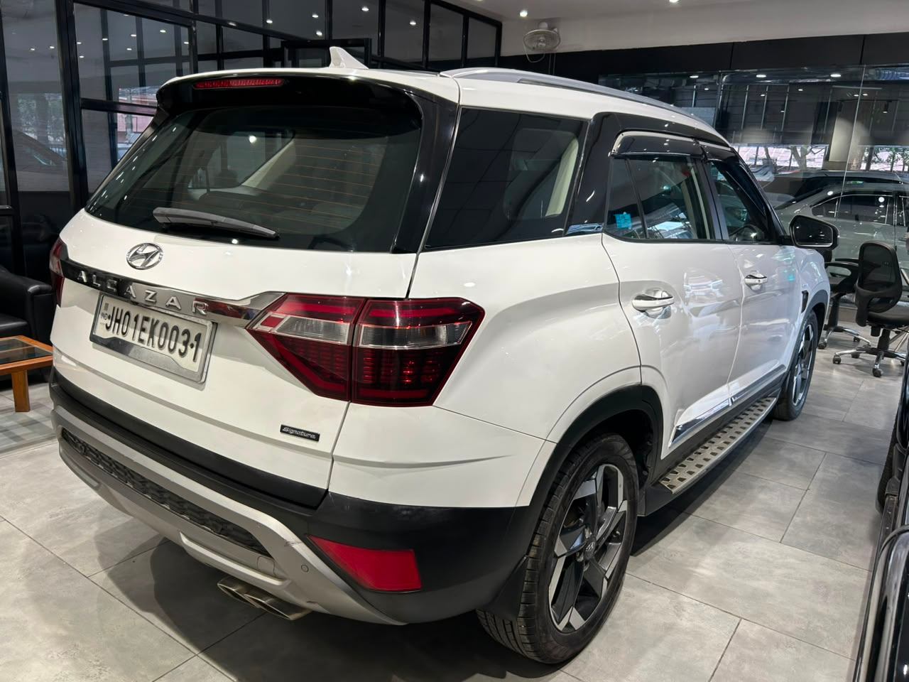 HYUNDAI ALCAZAR - View 4