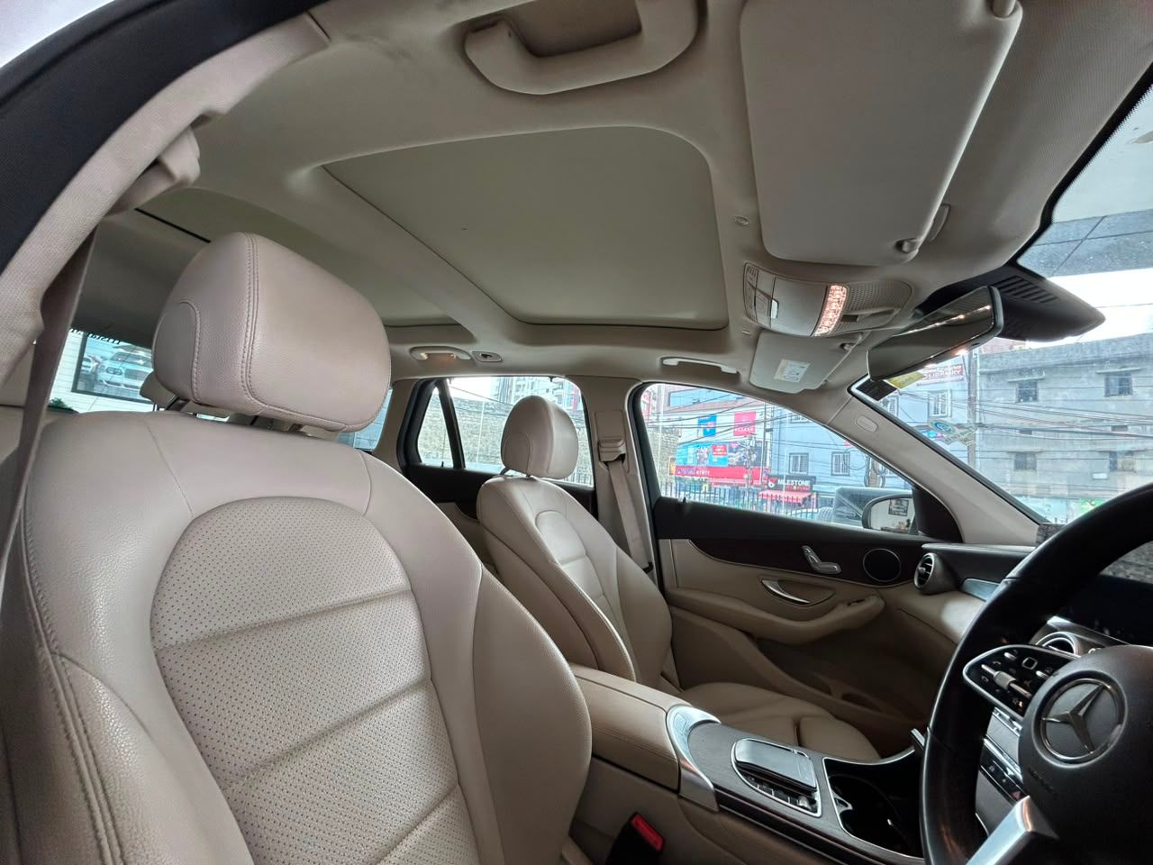 MERCEDES BENZ GLC 220 D - View 7