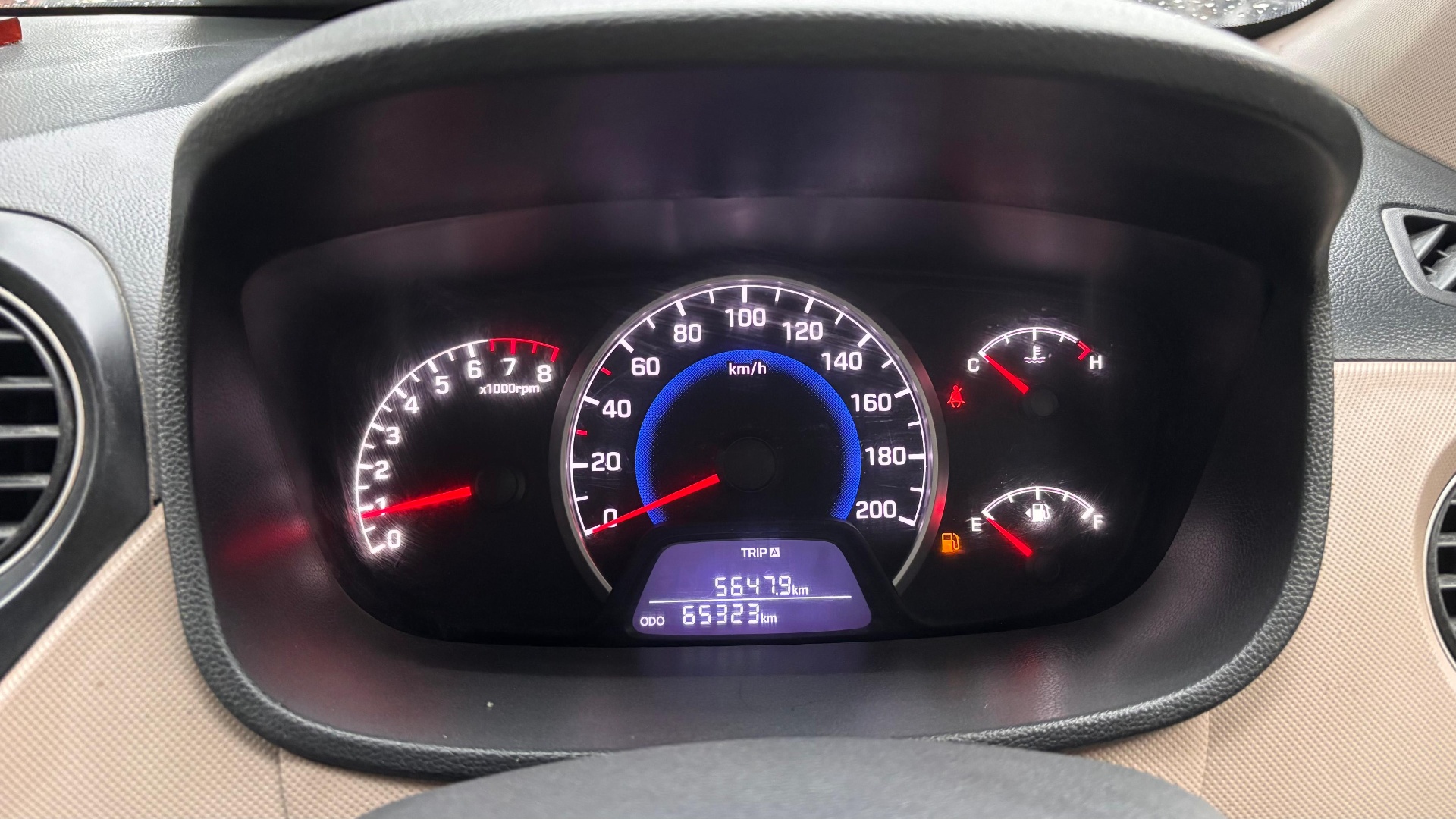 Hyundai grand i10 - View 8
