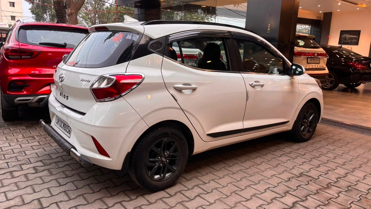 Hyundai Grand i10 - View 2