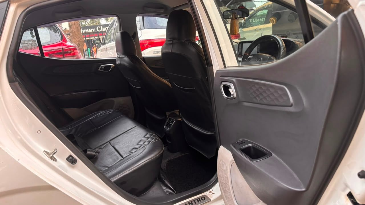 Hyundai Grand i10 - View 8