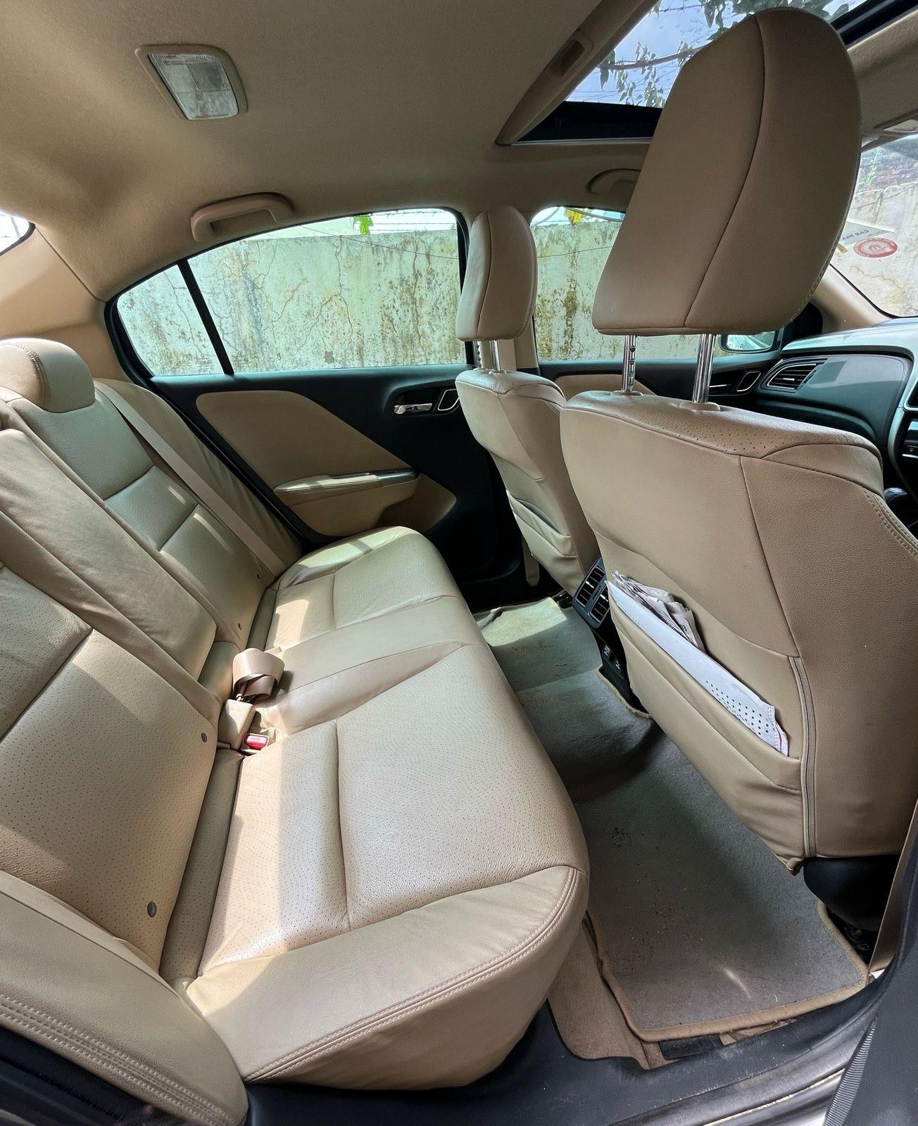 Honda City - Photo 2
