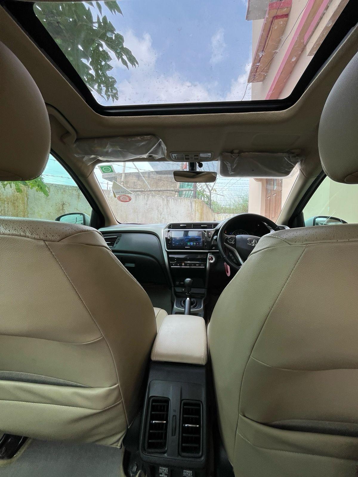 Honda City - Photo 4