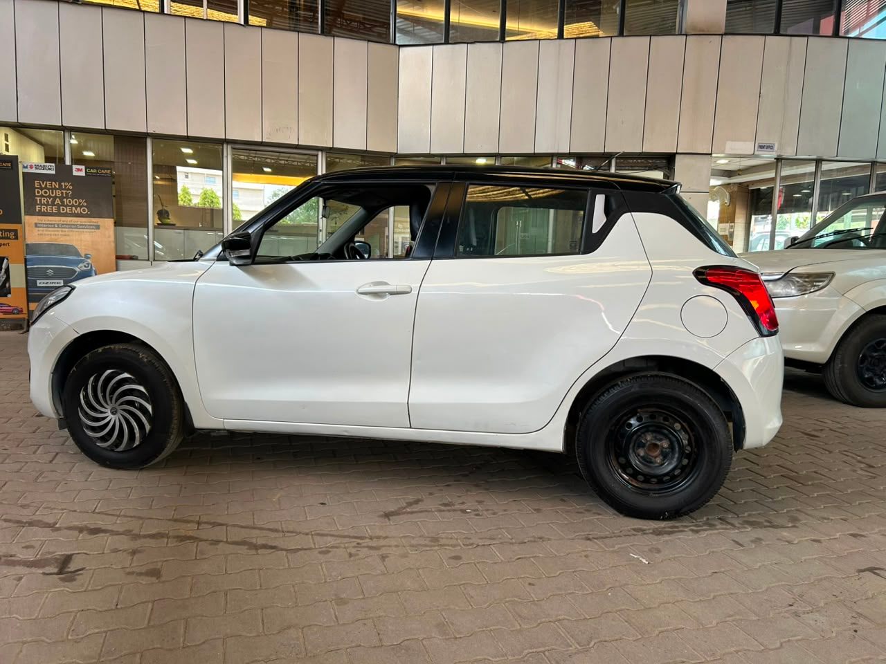 Maruti Suzuki swift - View 3