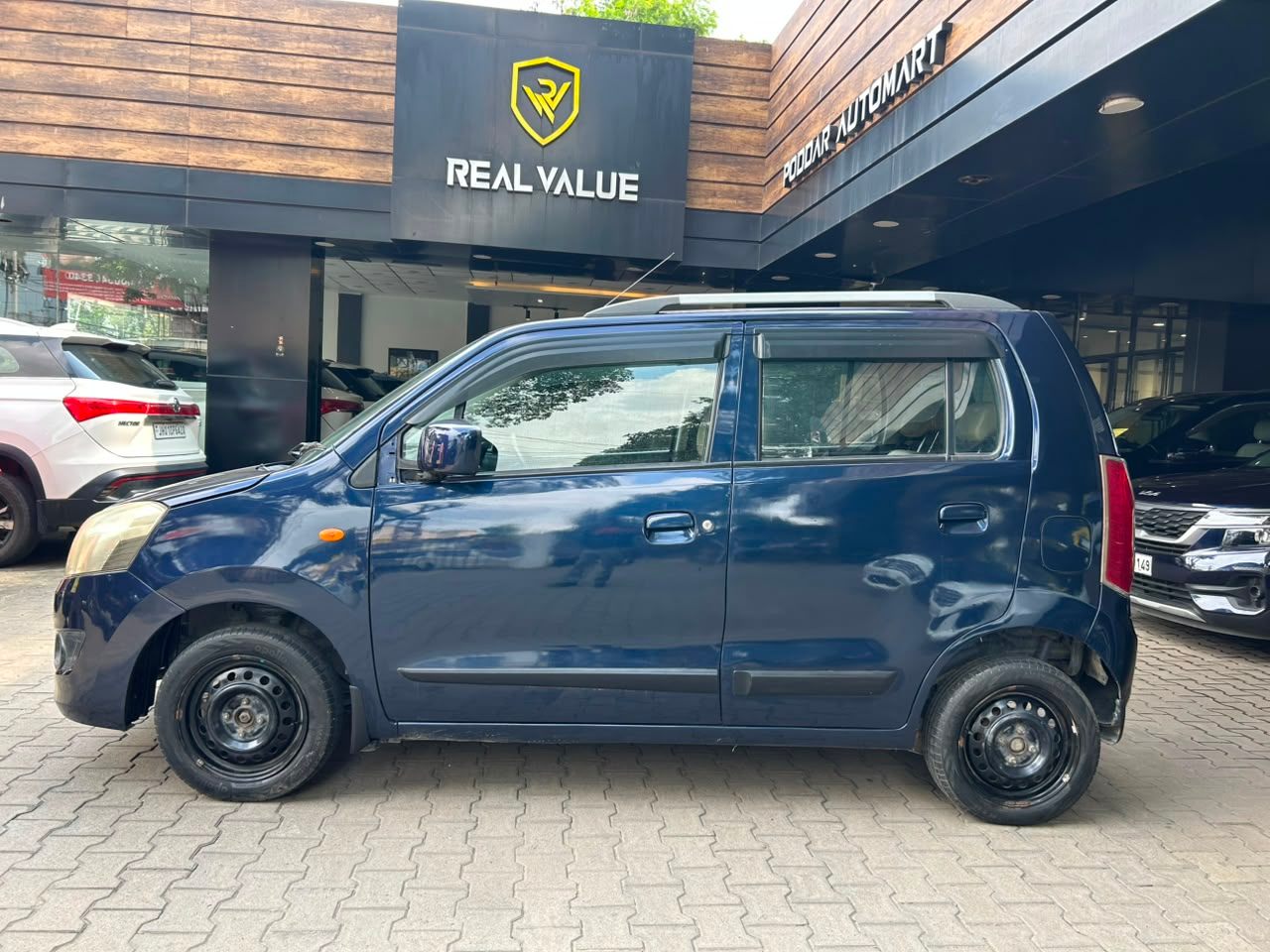 Maruti Suzuki WagonR - View 3