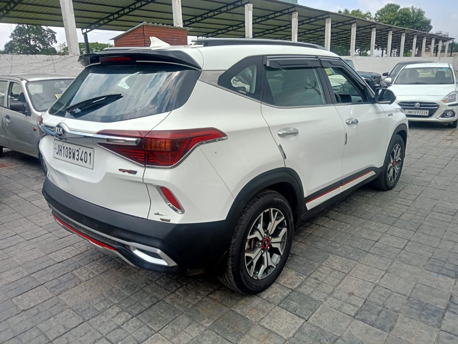 Kia SELTOS - View 2