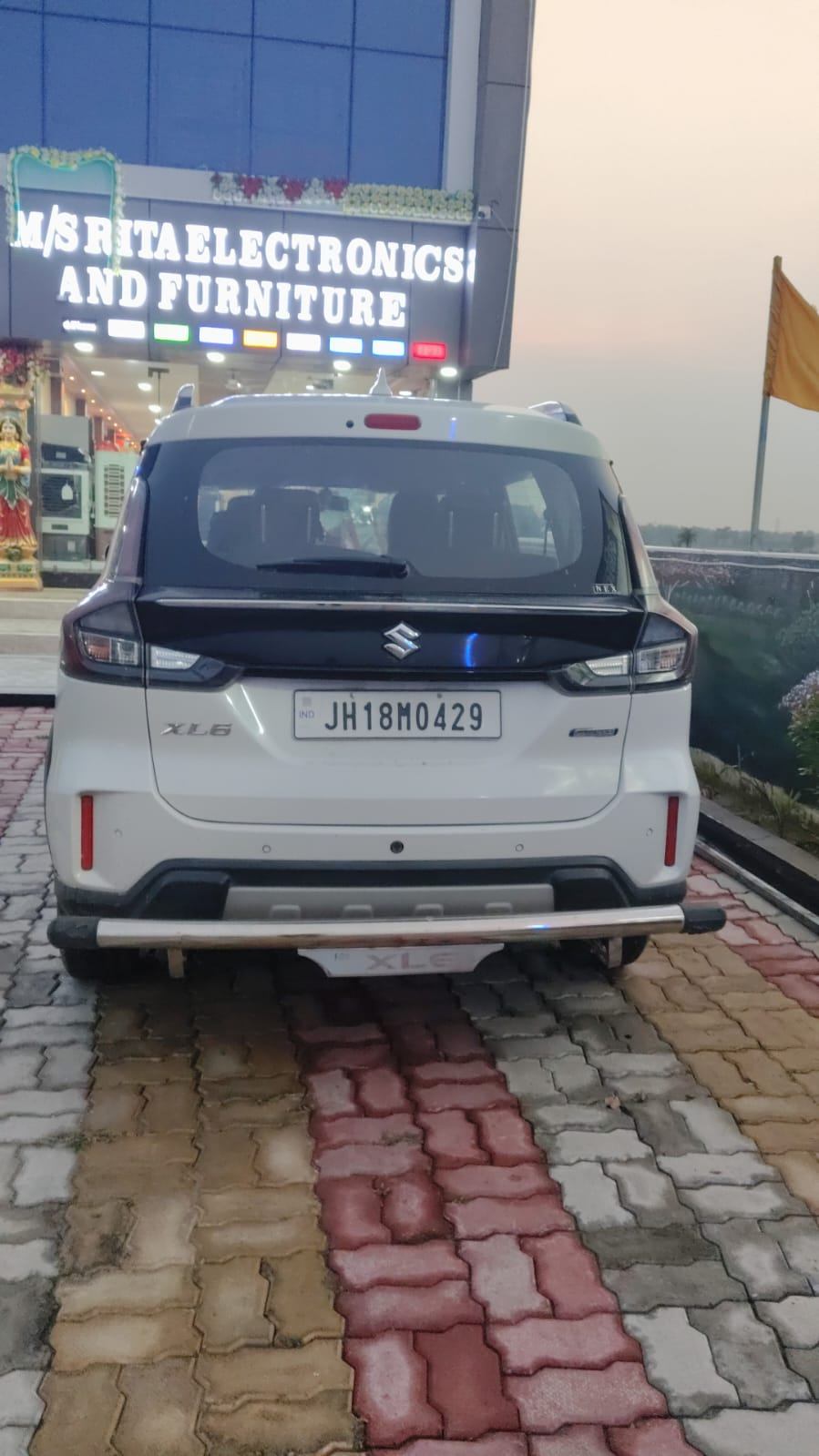 Maruti Suzuki XL6 - Photo 3