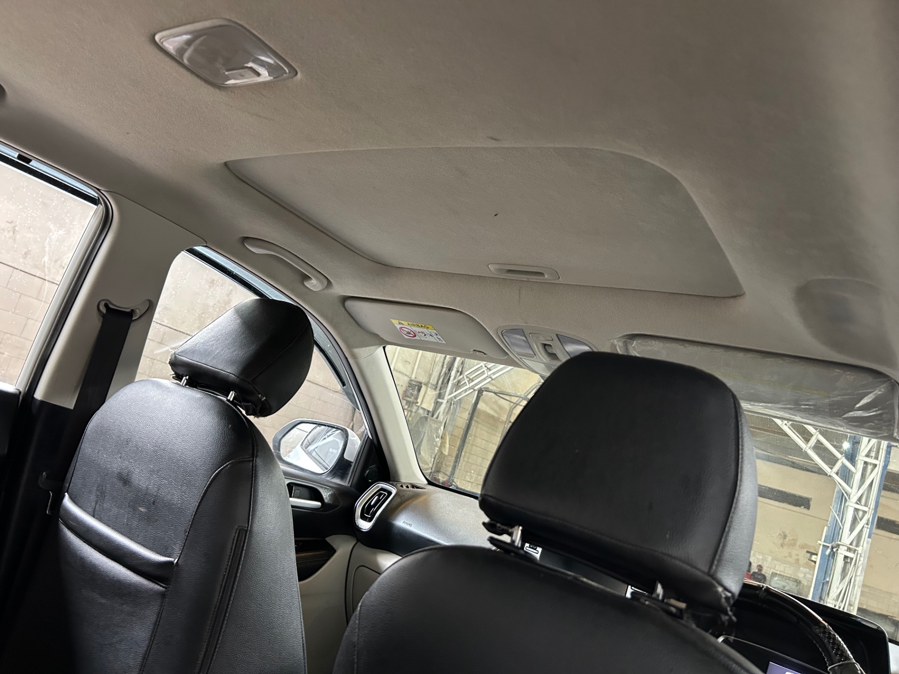 Kia Sonet - View 8