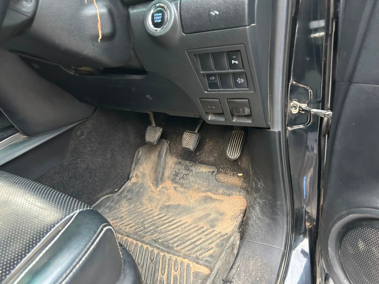 Toyota Fortuner - View 7