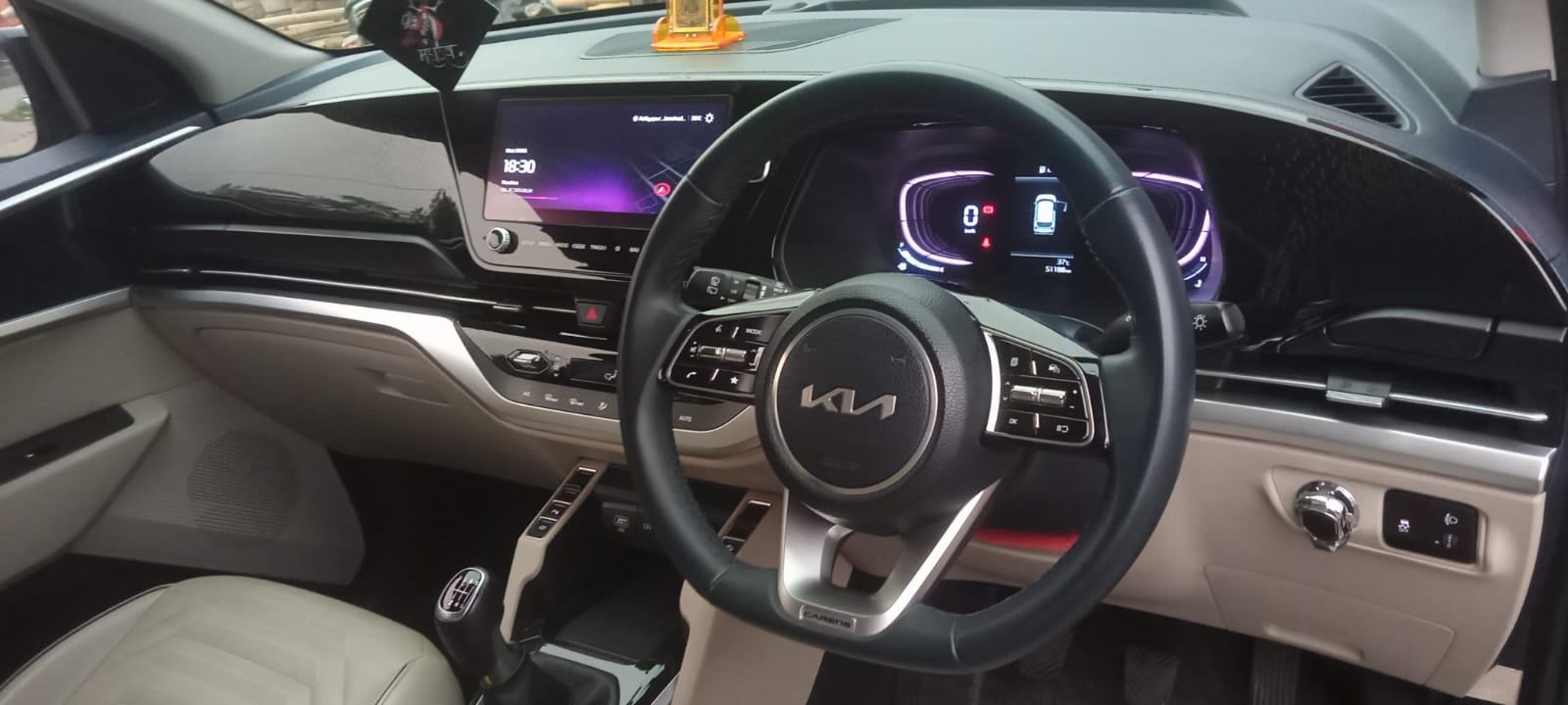 Kia Carens - View 6