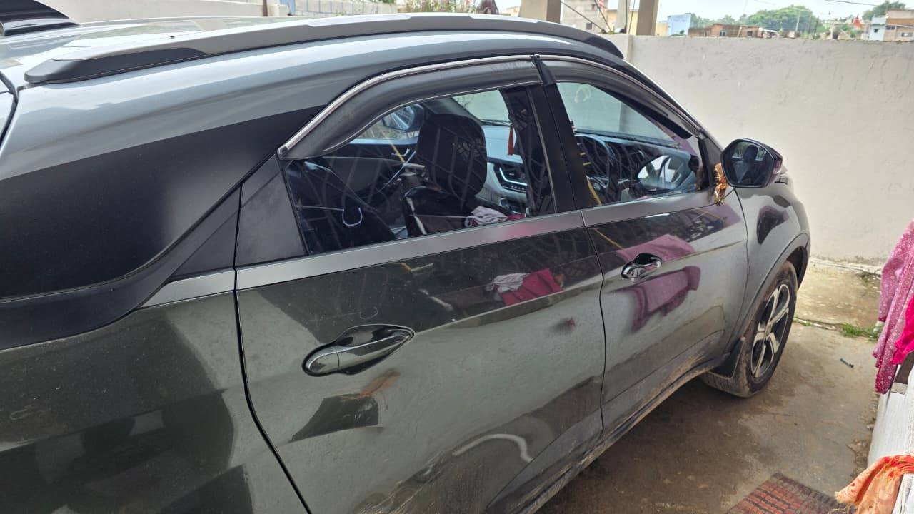 Tata Nexon - Photo 4