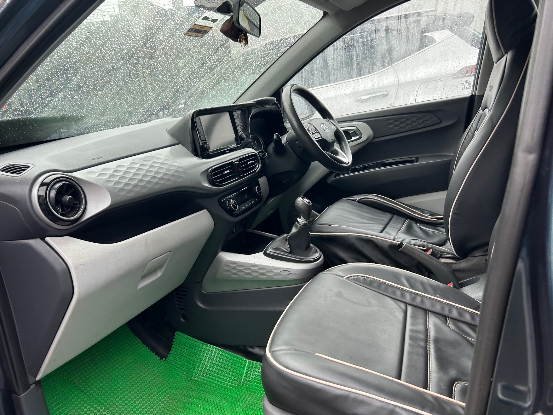 Hyundai Grand i10 - View 5