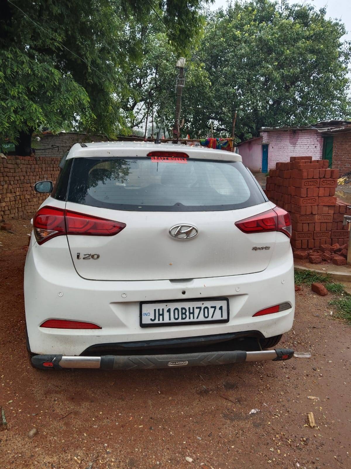 Hyundai i20 - Photo 3