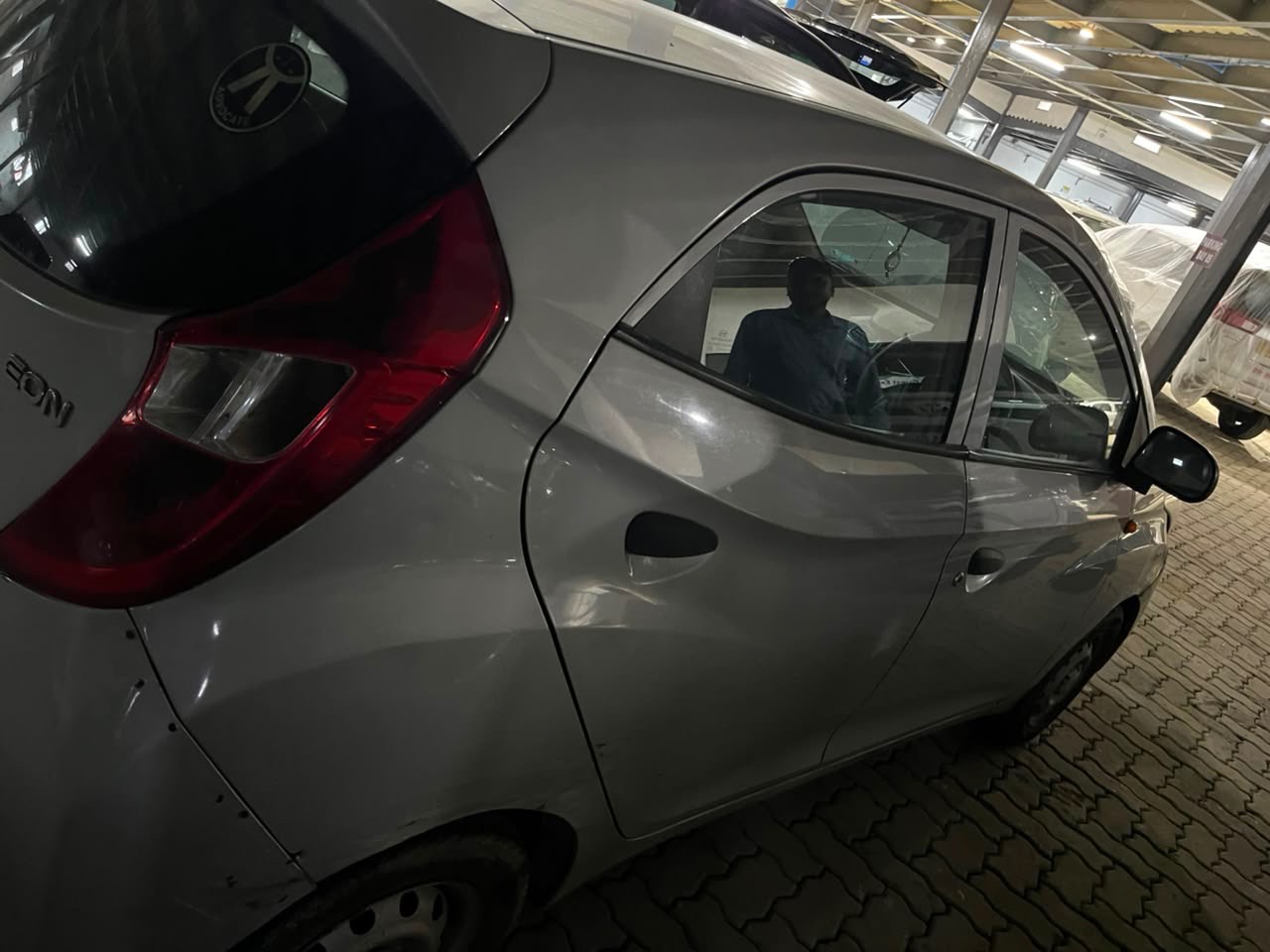 Hyundai Eon - View 4