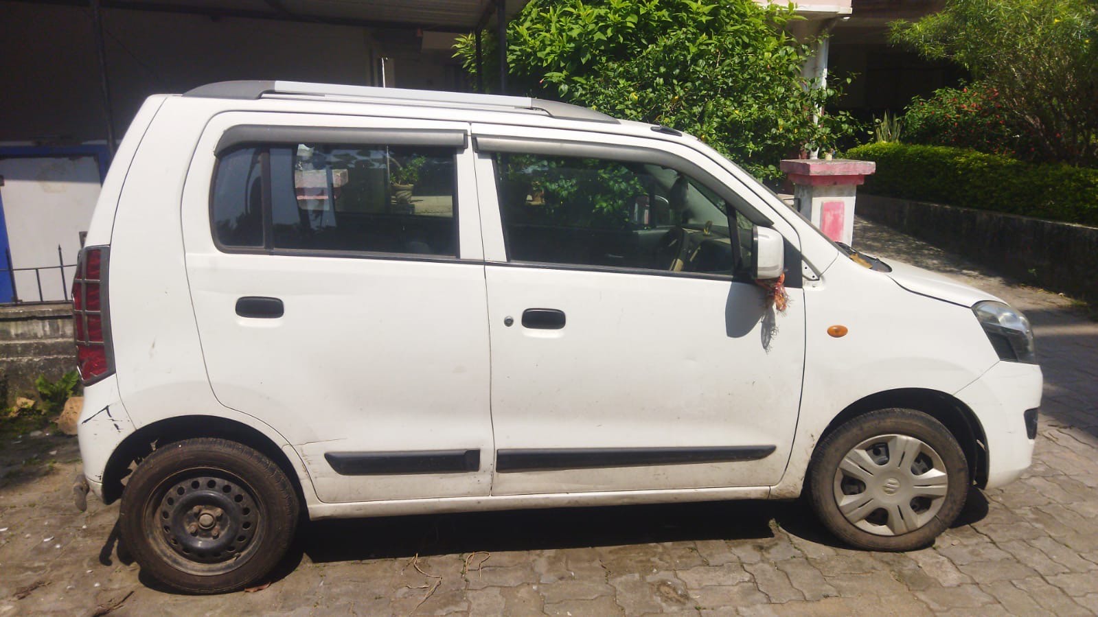 Maruti Suzuki WagonR - View 2