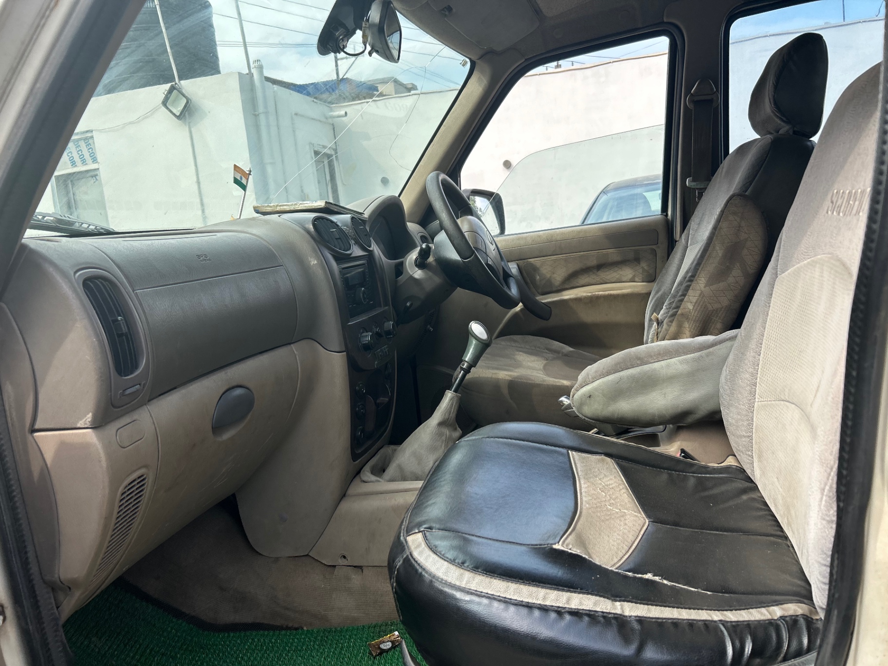 Mahindra Scorpio - View 5