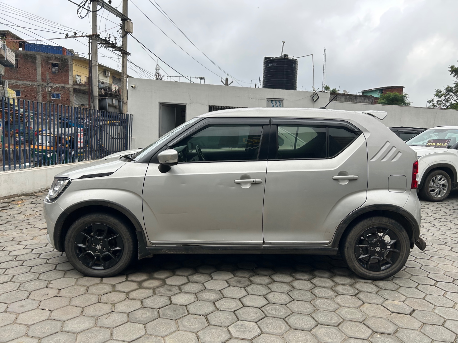 Maruti Suzuki Ignis - View 2