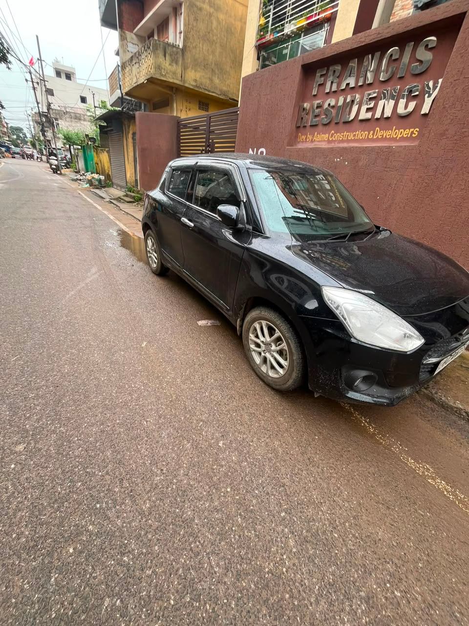 Maruti Suzuki Swift - Photo 2